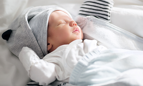 Co-Sleeping the Safe Way